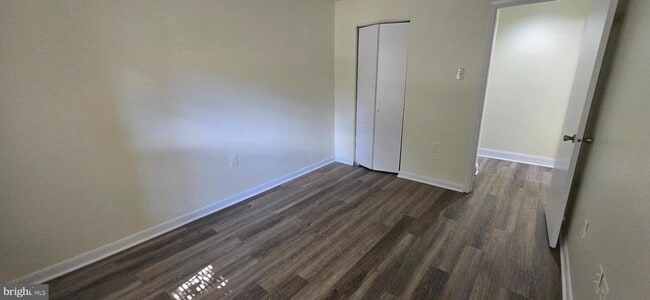 Building Photo - 8883 Rusland Ct