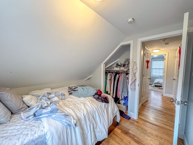 Building Photo - 79 Winchester Ave