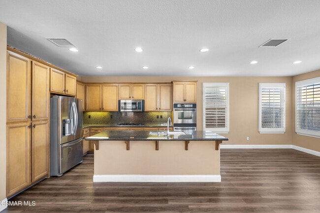 Building Photo - 3638 Young Wolf Dr