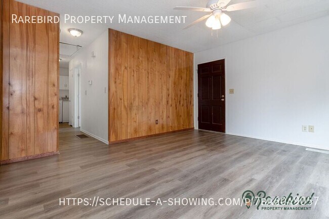 Building Photo - $500 OFF SPECIAL! 2 bed, 1 bath available ...