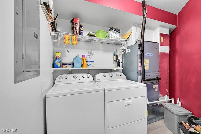 Building Photo - 2743 First St