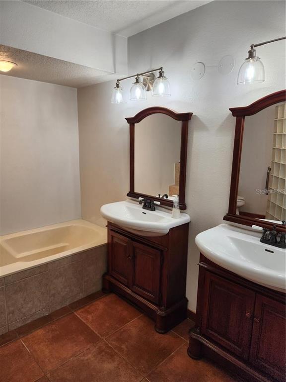 Building Photo - 7209 Dr Phillips Blvd