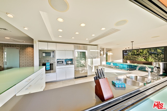 Building Photo - 2033 Hercules Dr