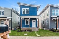 Building Photo - Close to Downtown Durham Brand New Construction