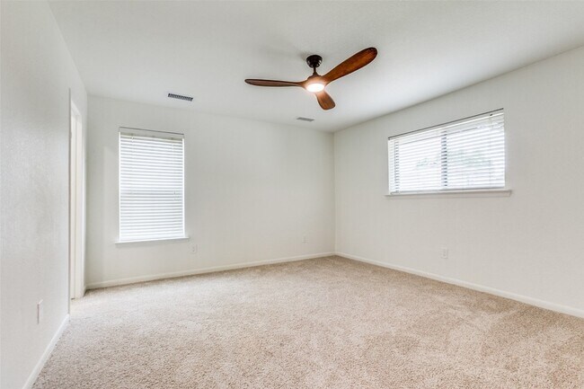 Building Photo - 1213 Mill Valley Dr