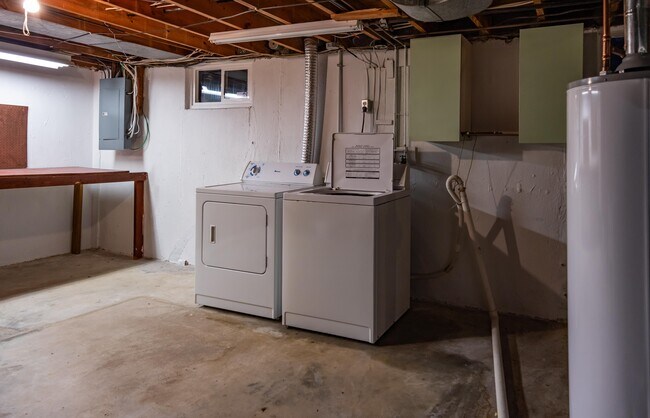 Building Photo - 524 Laven del Ln