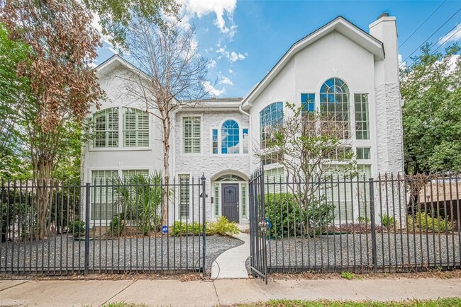 Primary Photo - 5302 Fayette St