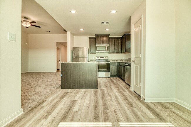 Building Photo - 8002 Vacek Meadows Loop