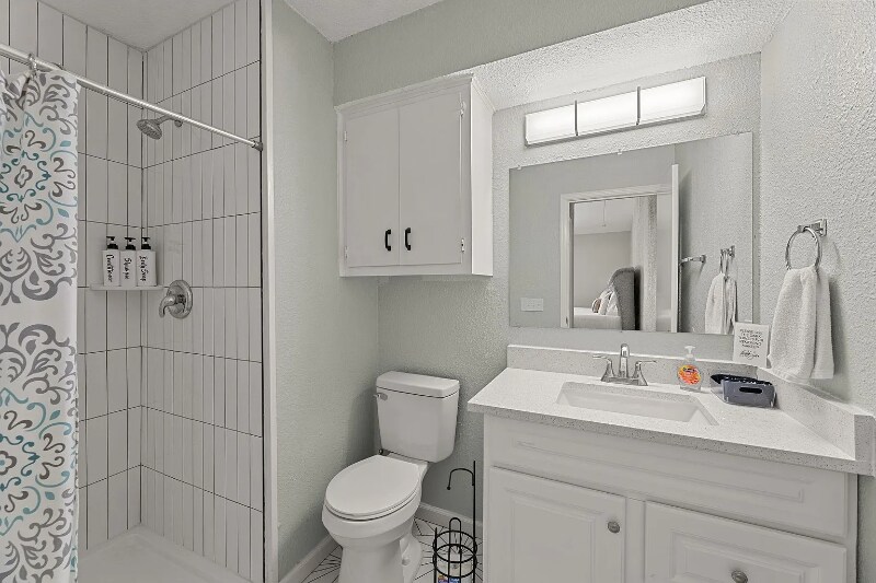Building Photo - 5501 Purple Sage Dr