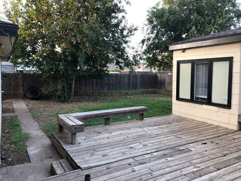 Building Photo - 3504 24th St