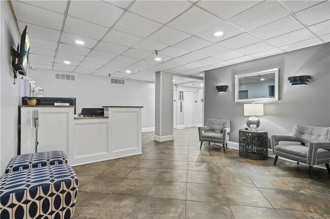 Building Photo - 375 Ralph McGill Blvd NE