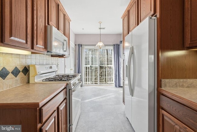 Building Photo - 11598 Cavalier Landing Ct