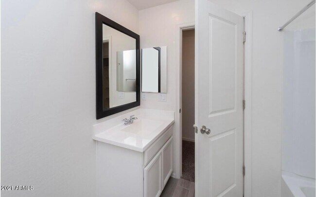 Building Photo - 7259 N 125th Dr