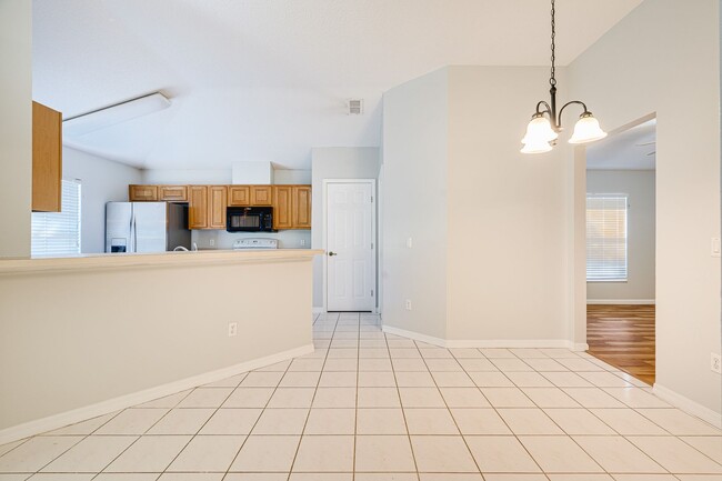 Building Photo - Beautiful Home in Ormond Beach