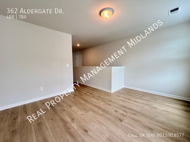 Building Photo - 362 Aldergate Dr