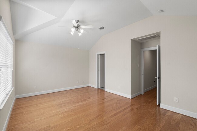 Building Photo - 2710 Hullsmith Dr