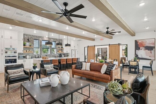 Building Photo - 4712 Colosseum Wy