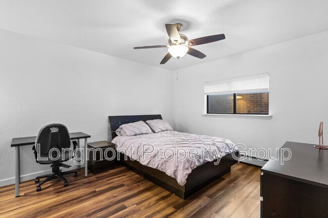 Building Photo - 2800 Kalmia Ave