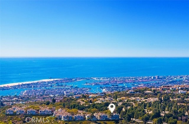 Building Photo - 4 Chandon