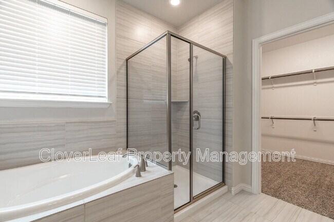Building Photo - 675 Patriot Dr