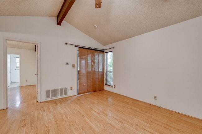 Building Photo - 11116 Wandering Way