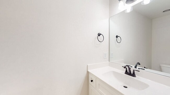 Building Photo - 232 Twin Cove Dr