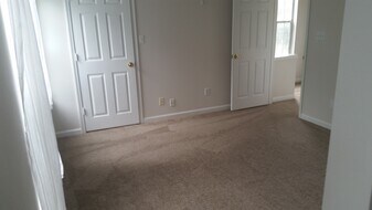 Building Photo - 1310 Warsaw rd