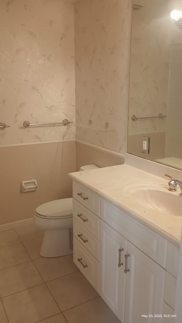Building Photo - 3 bedrooms  in The Trails subdivision in O...