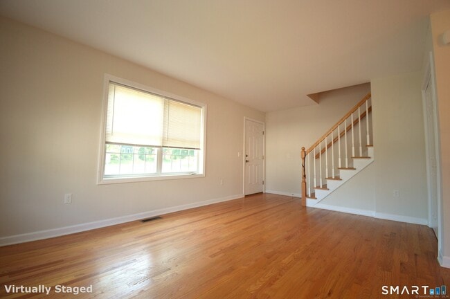 Building Photo - 173 Saybrook Rd