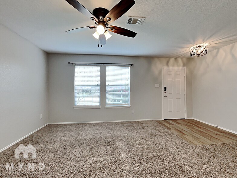 Building Photo - 10217 Feldspar Dr