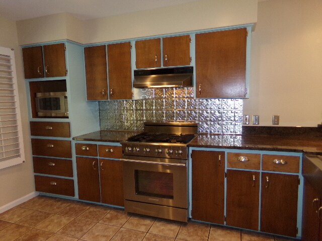 Building Photo - 14 Egret Dr