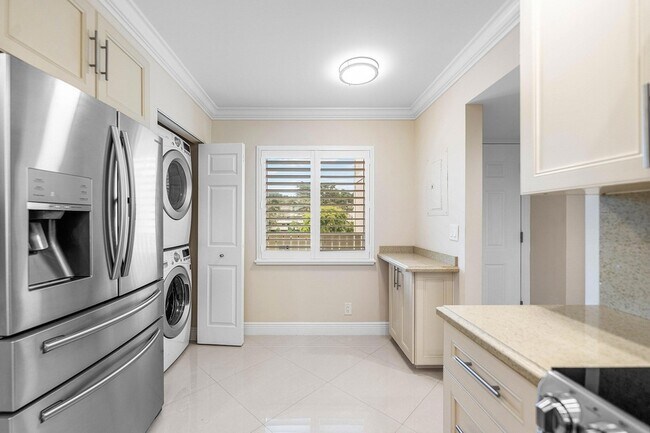 Building Photo - 7286 Huntington Ln