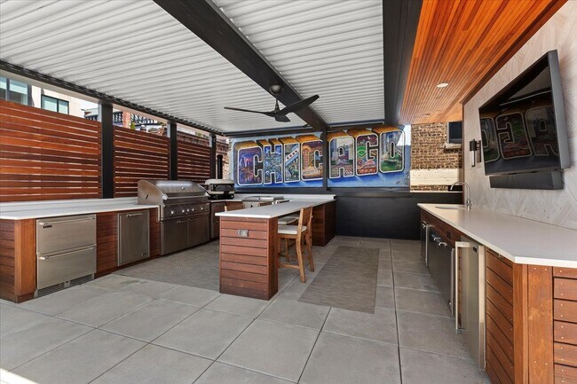 Building Photo - 2773 N Hampden Ct