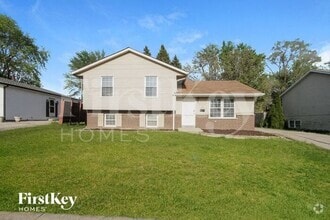 Building Photo - 1493 Glen Ellyn Rd