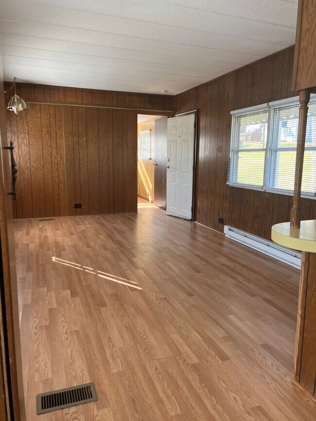 731 Pine Street, Kannapolis NC 28081 731 Pine St Kannapolis NC 28081