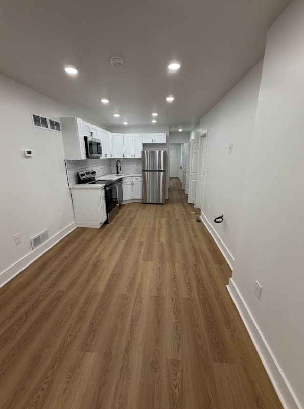 Building Photo - 5108 Hadfield St