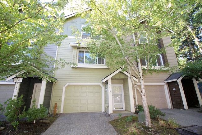 Primary Photo - 21410 NE Rosewood Dr