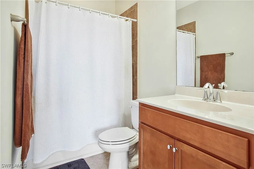 Building Photo - 7972 Bristol Cir