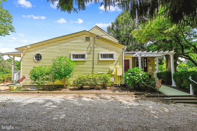 Building Photo - 4475 Muddy Creek Rd
