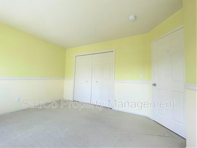Building Photo - 16705 NW Arizona Dr