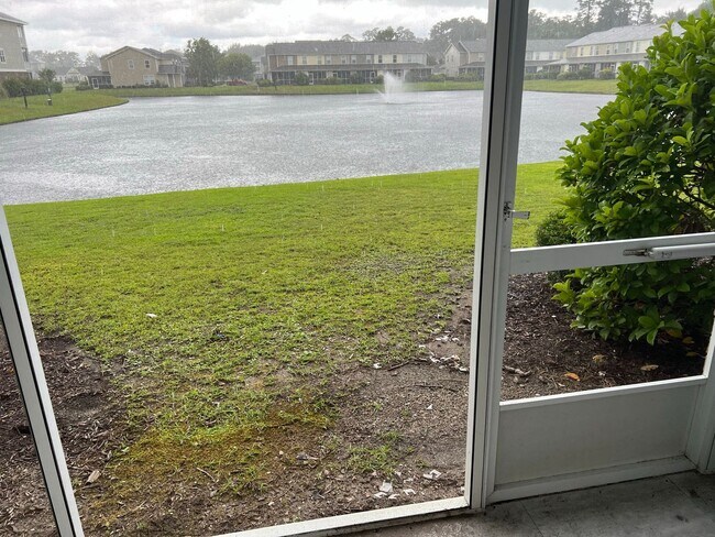 Building Photo - First floor, Unfurnished 3 Bedroom, 2 Bath...