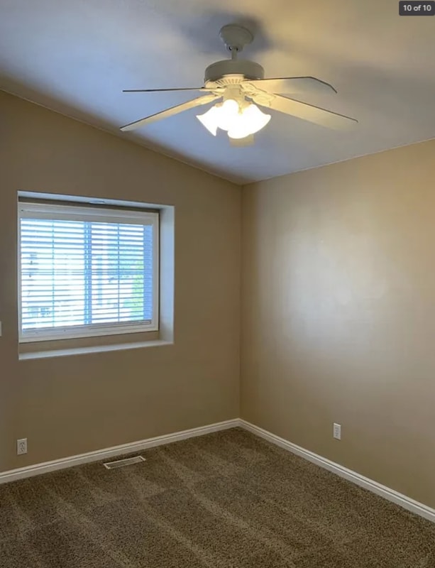 Building Photo - 13871 W Chatsworth Ct