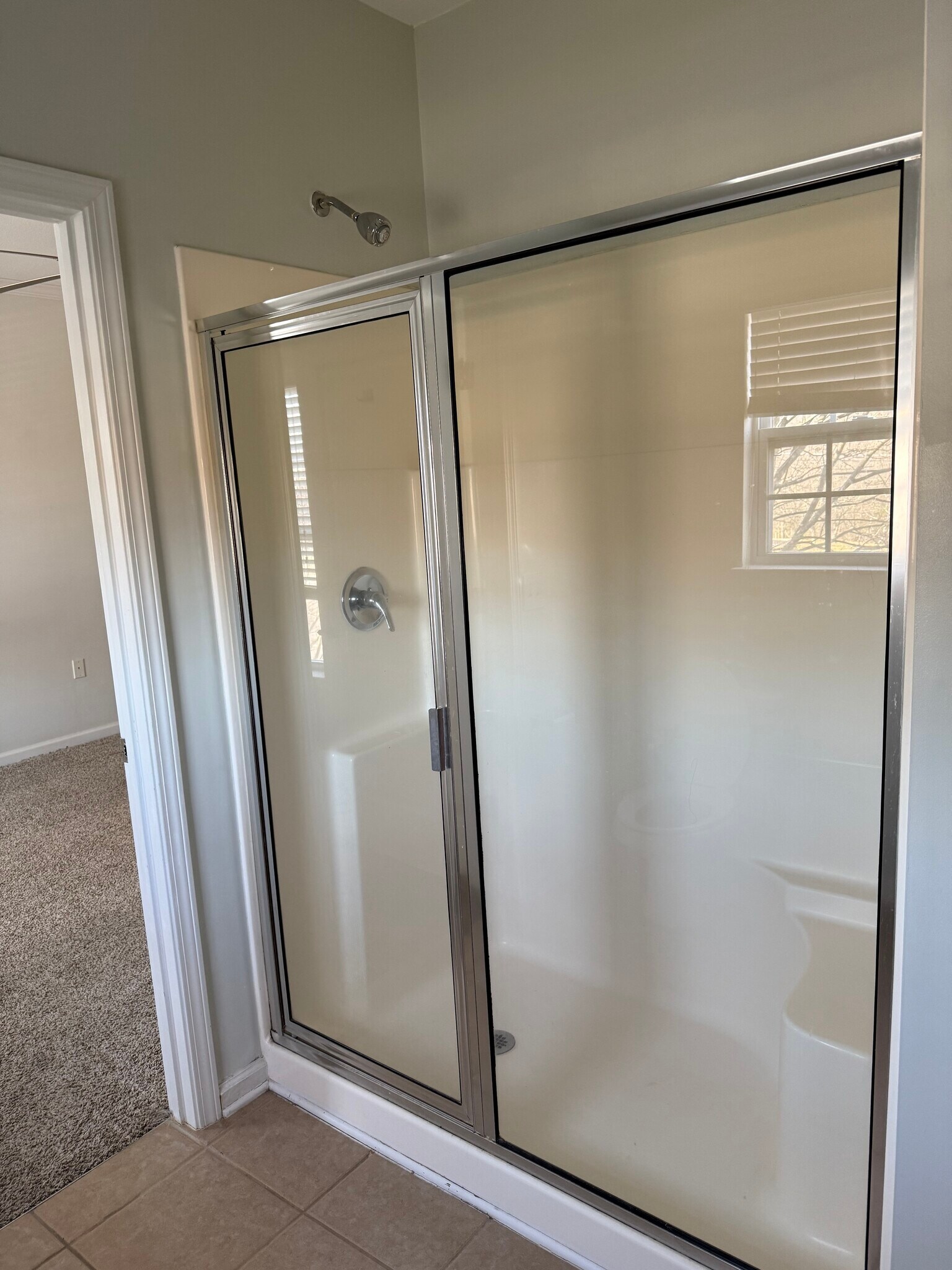 Building Photo - 6801 Hanesbrook Cir