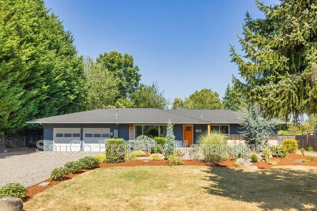 Building Photo - 5301 SE Welch Rd