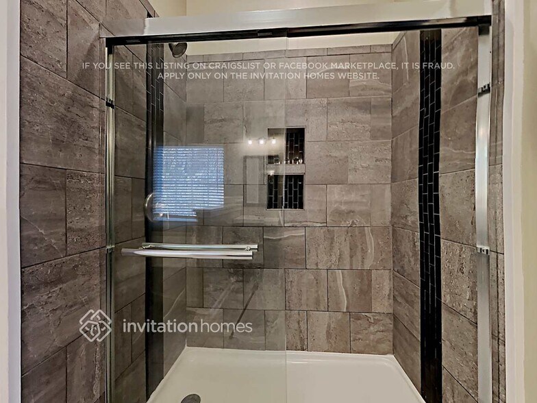 Building Photo - 8244 Hornwood Ct