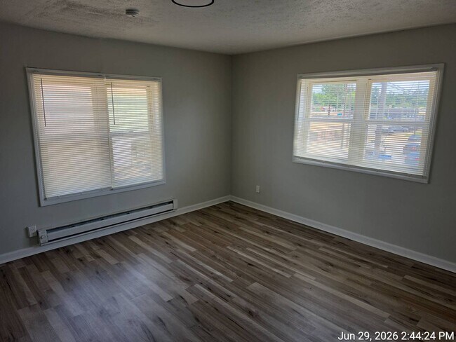Building Photo - 4106 Lee Rd