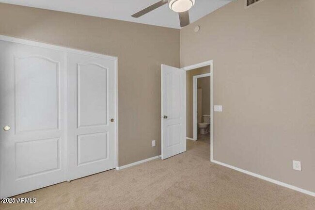 Building Photo - 9915 E Onza Ave