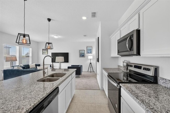 Building Photo - 1691 Bear Mountain Dr