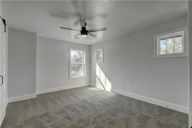Building Photo - 3 Bed 2.5 Bath 1 Car Garage Built New 2021 in Gatewood Addition