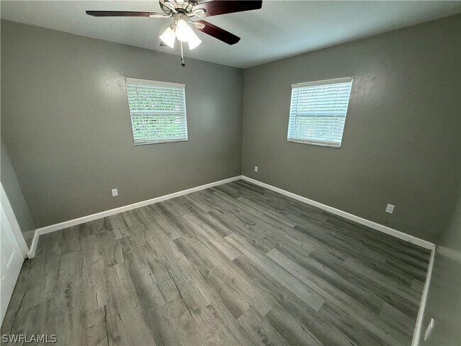 Building Photo - 11352 Pendleton St